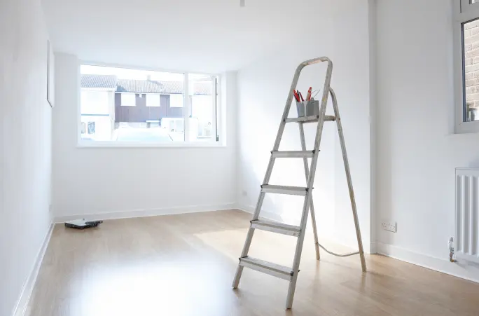 Interior painting and decorating services based in Hull.